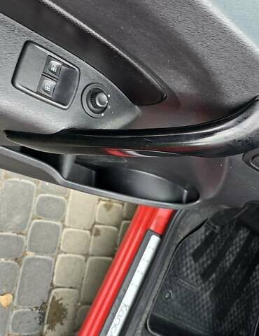 Рено Кенгу 2020 в Виннице на Automoto.ua Красный Рено Кенгу, объемом двигателя 0 л и пробегом 49 тыс. км за 13400 $, фото 13 на Automoto.ua