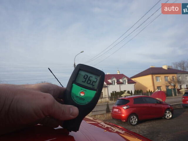 Красный Рено Кенгу, объемом двигателя 0 л и пробегом 34 тыс. км за 12000 $, фото 71 на Automoto.ua