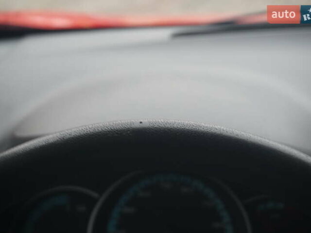 Красный Рено Кенгу, объемом двигателя 0 л и пробегом 44 тыс. км за 11777 $, фото 30 на Automoto.ua