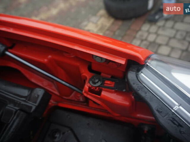 Красный Рено Кенгу, объемом двигателя 0 л и пробегом 44 тыс. км за 11777 $, фото 54 на Automoto.ua