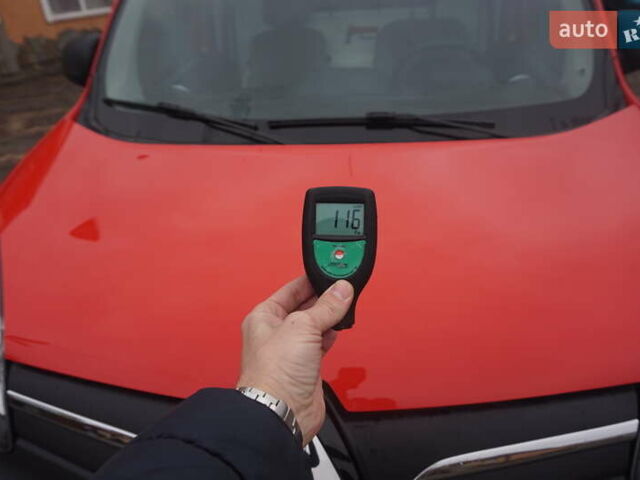 Красный Рено Кенгу, объемом двигателя 0 л и пробегом 44 тыс. км за 11777 $, фото 60 на Automoto.ua