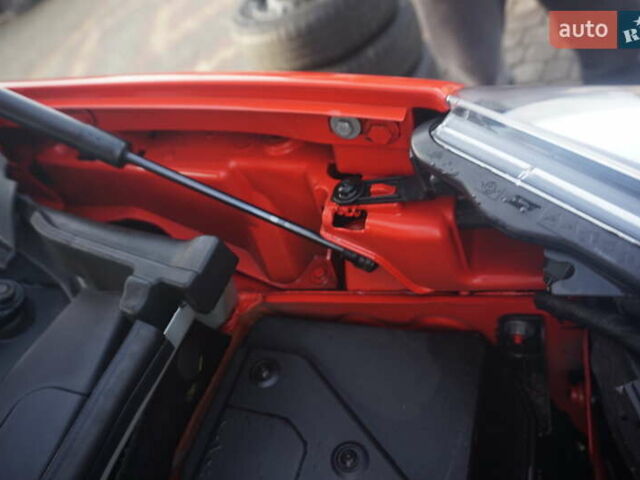 Красный Рено Кенгу, объемом двигателя 0 л и пробегом 34 тыс. км за 12000 $, фото 53 на Automoto.ua