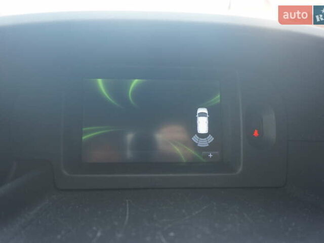 Красный Рено Кенгу, объемом двигателя 0 л и пробегом 34 тыс. км за 12000 $, фото 33 на Automoto.ua