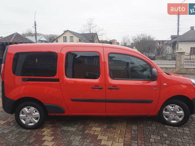 Красный Рено Кенгу, объемом двигателя 0 л и пробегом 44 тыс. км за 11777 $, фото 15 на Automoto.ua