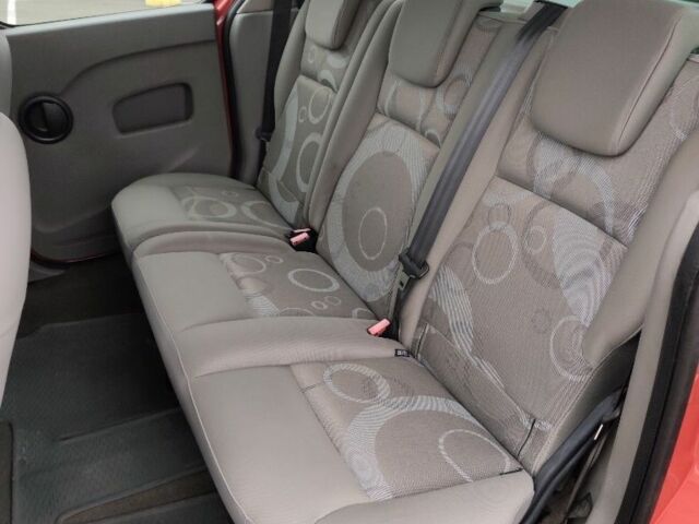 Красный Рено Кенгу, объемом двигателя 1.5 л и пробегом 240 тыс. км за 7203 $, фото 12 на Automoto.ua