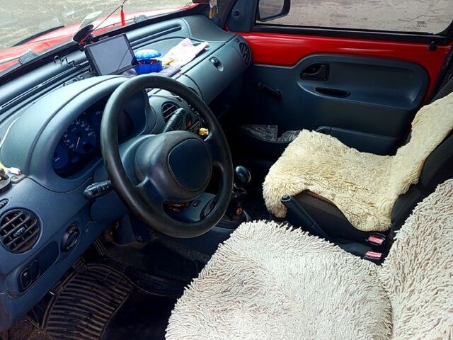Рено Кенгу, объемом двигателя 1.9 л и пробегом 650 тыс. км за 2650 $, фото 8 на Automoto.ua
