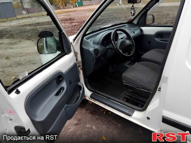 Рено Кенгу 1999 в Фастове на Automoto.ua Рено Кенгу, объемом двигателя 1.9 л и пробегом 140 тыс. км за 900 $, фото 8 на Automoto.ua
