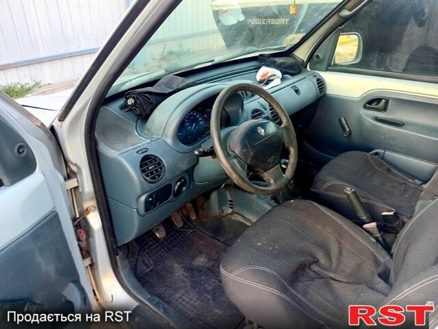 Рено Кенгу, объемом двигателя 1.9 л и пробегом 300 тыс. км за 1400 $, фото 3 на Automoto.ua