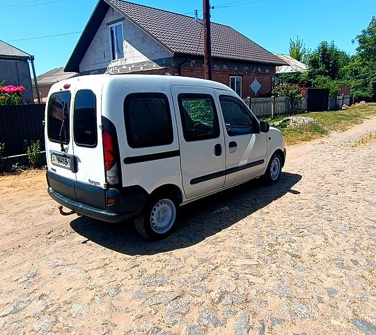 Рено Кенгу, объемом двигателя 1.9 л и пробегом 320 тыс. км за 2100 $, фото 4 на Automoto.ua