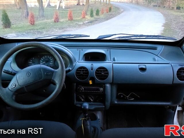 Рено Кенгу, объемом двигателя 19 л и пробегом 250 тыс. км за 1750 $, фото 8 на Automoto.ua