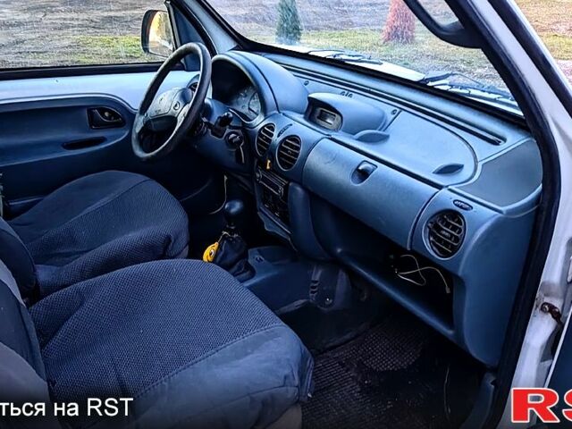 Рено Кенгу, объемом двигателя 19 л и пробегом 250 тыс. км за 1750 $, фото 9 на Automoto.ua