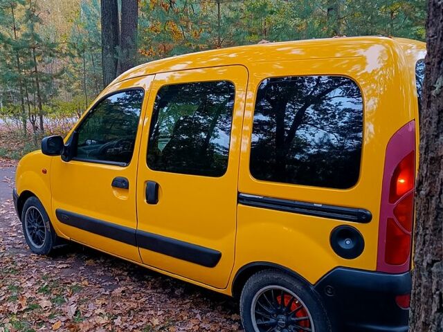 Рено Кенгу, объемом двигателя 1.9 л и пробегом 205 тыс. км за 3350 $, фото 3 на Automoto.ua