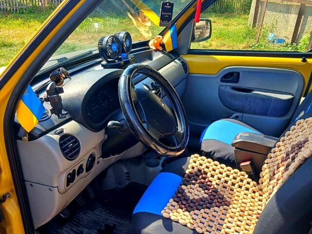 Рено Кенгу, объемом двигателя 1.5 л и пробегом 325 тыс. км за 3100 $, фото 2 на Automoto.ua
