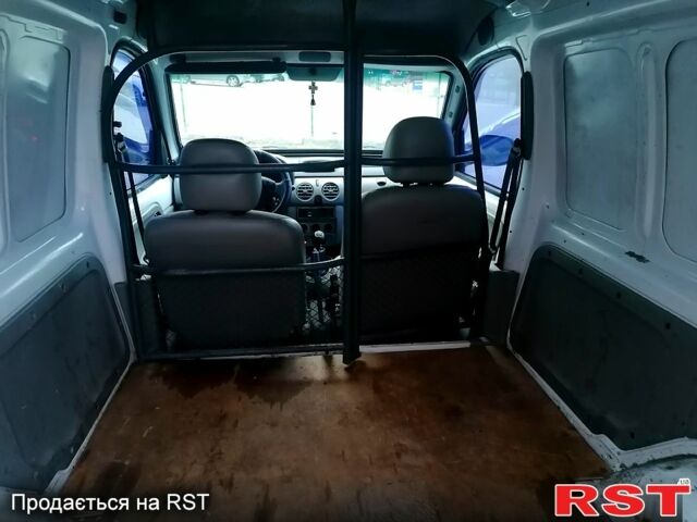 Рено Кєнгу, об'ємом двигуна 1.4 л та пробігом 0 тис. км за 2150 $, фото 7 на Automoto.ua