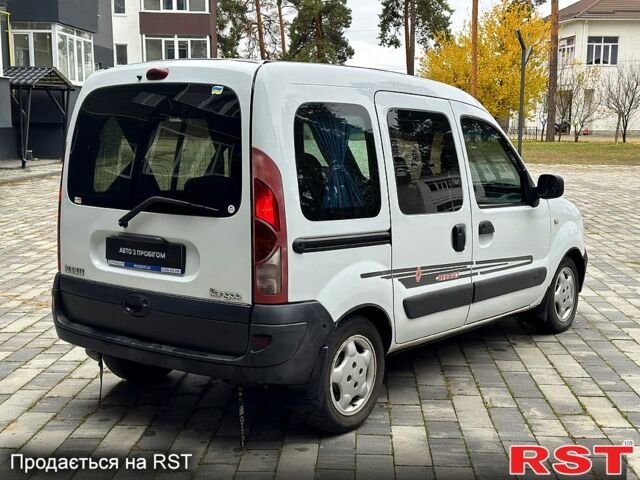 Рено Кенгу, объемом двигателя 1.5 л и пробегом 240 тыс. км за 4000 $, фото 4 на Automoto.ua