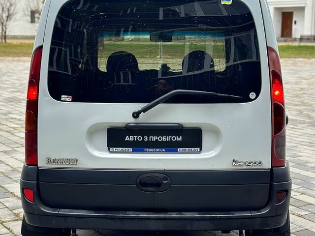 Рено Кенгу, объемом двигателя 1.5 л и пробегом 240 тыс. км за 4000 $, фото 5 на Automoto.ua