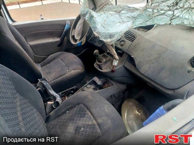 Рено Кенгу, объемом двигателя 1.5 л и пробегом 186 тыс. км за 1050 $, фото 4 на Automoto.ua