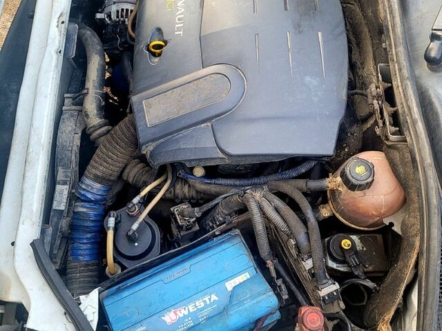 Рено Кенгу 2008 в Одессе на Automoto.ua Рено Кенгу, объемом двигателя 1.5 л и пробегом 280 тыс. км за 3500 $, фото 7 на Automoto.ua