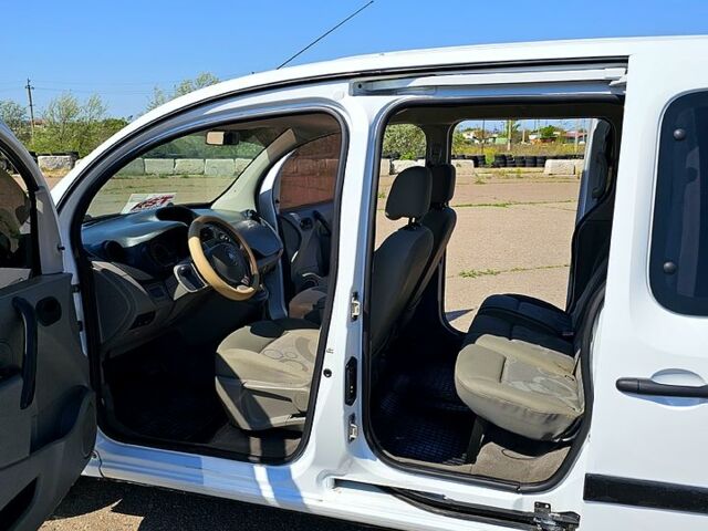 Рено Кєнгу, об'ємом двигуна 1.6 л та пробігом 235 тис. км за 6700 $, фото 8 на Automoto.ua