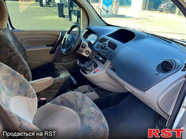Рено Кєнгу, об'ємом двигуна 1.5 л та пробігом 145 тис. км за 7000 $, фото 2 на Automoto.ua