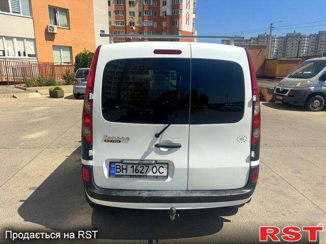 Рено Кенгу, объемом двигателя 1.5 л и пробегом 278 тыс. км за 5900 $, фото 4 на Automoto.ua