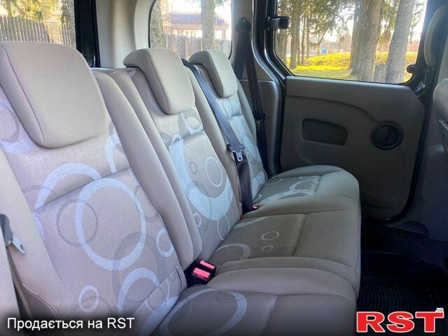 Рено Кенгу, объемом двигателя 16 л и пробегом 173 тыс. км за 7500 $, фото 11 на Automoto.ua