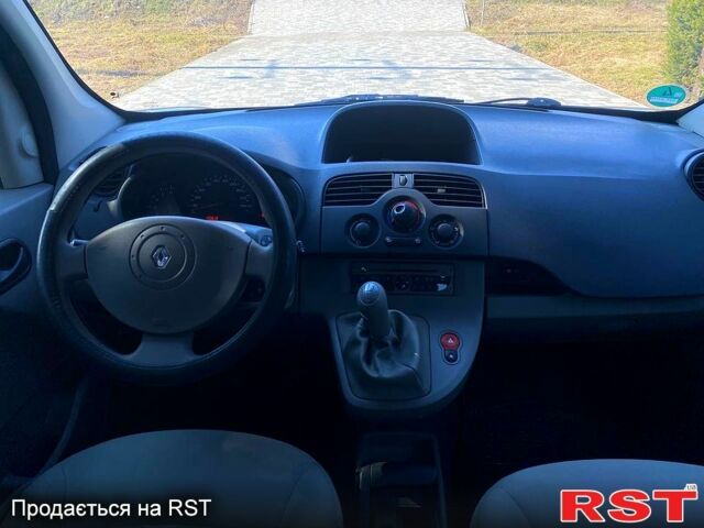 Рено Кенгу, объемом двигателя 16 л и пробегом 173 тыс. км за 7500 $, фото 6 на Automoto.ua