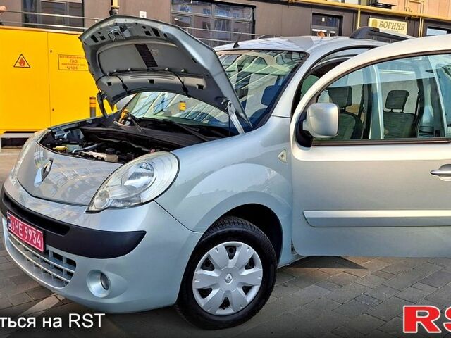 Рено Кенгу, объемом двигателя 1.6 л и пробегом 192 тыс. км за 8500 $, фото 4 на Automoto.ua