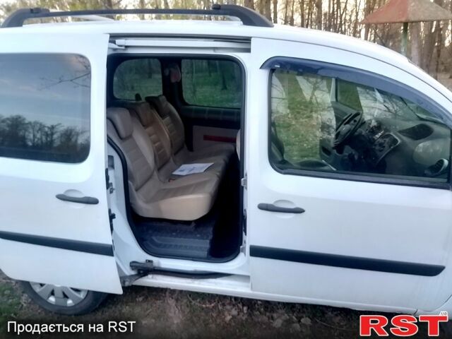 Рено Кенгу, объемом двигателя 1.6 л и пробегом 271 тыс. км за 6800 $, фото 11 на Automoto.ua