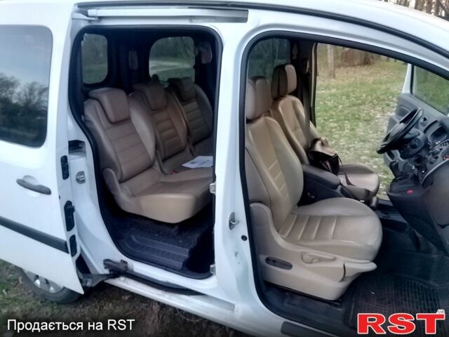 Рено Кенгу, объемом двигателя 1.6 л и пробегом 271 тыс. км за 6800 $, фото 9 на Automoto.ua