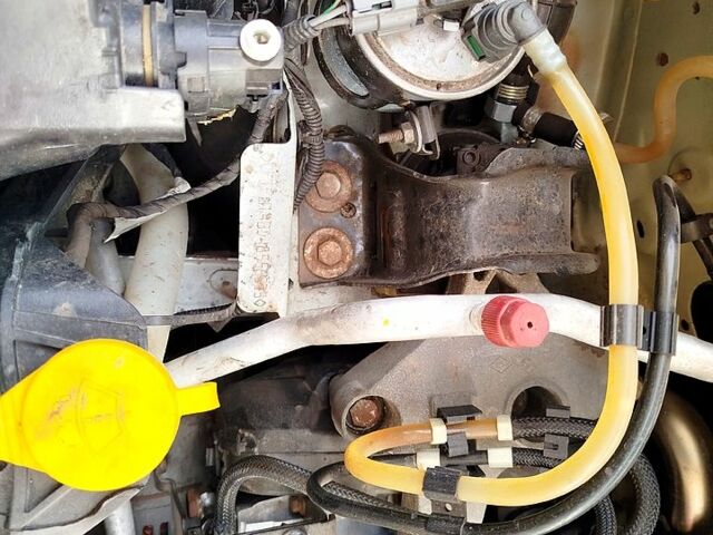 Рено Кєнгу, об'ємом двигуна 1.5 л та пробігом 302 тис. км за 6500 $, фото 3 на Automoto.ua