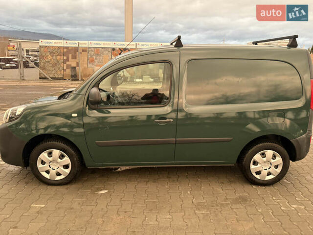 Рено Кенгу, объемом двигателя 0 л и пробегом 23 тыс. км за 9100 $, фото 3 на Automoto.ua