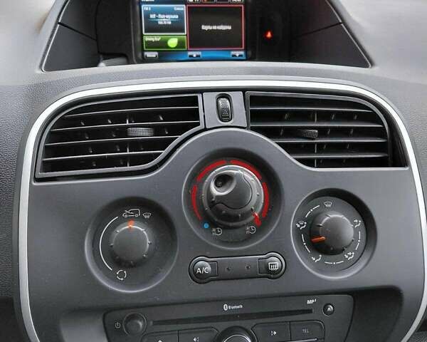 Рено Кєнгу, об'ємом двигуна 0 л та пробігом 51 тис. км за 9800 $, фото 27 на Automoto.ua