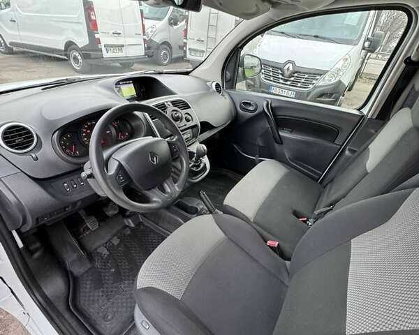 Рено Кенгу, объемом двигателя 4.25 л и пробегом 180 тыс. км за 12500 $, фото 11 на Automoto.ua
