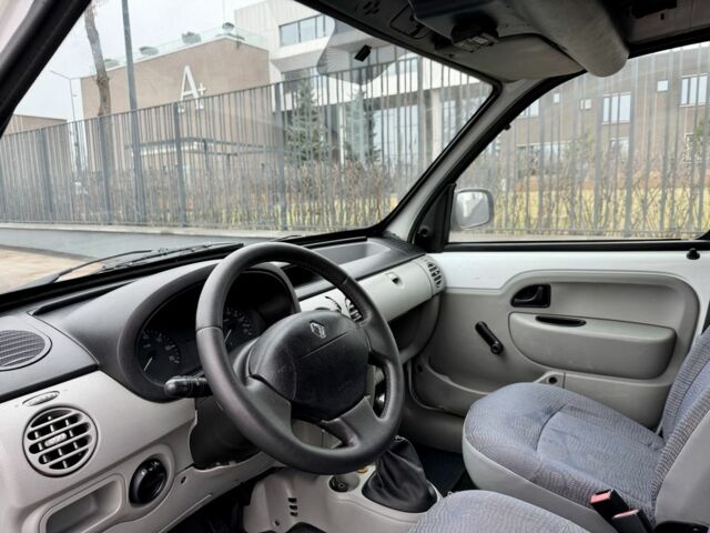 Рено Кенгу, объемом двигателя 0 л и пробегом 0 тыс. км за 3800 $, фото 13 на Automoto.ua