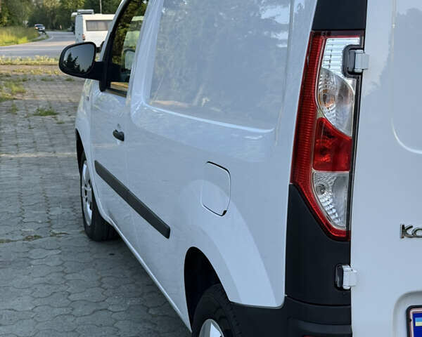 Рено Кєнгу, об'ємом двигуна 1.5 л та пробігом 220 тис. км за 9500 $, фото 31 на Automoto.ua