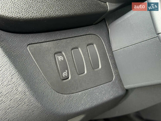 Рено Кенгу, объемом двигателя 0 л и пробегом 76 тыс. км за 11300 $, фото 32 на Automoto.ua