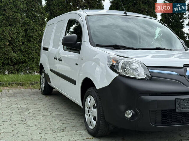 Рено Кенгу, объемом двигателя 0 л и пробегом 76 тыс. км за 11300 $, фото 6 на Automoto.ua
