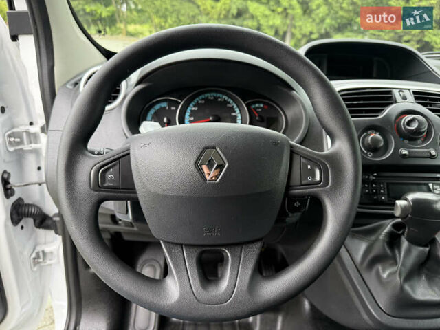 Рено Кенгу, объемом двигателя 0 л и пробегом 76 тыс. км за 11300 $, фото 29 на Automoto.ua