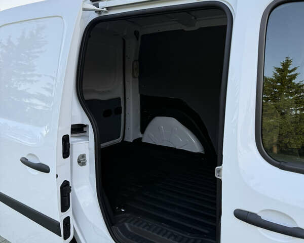 Рено Кєнгу, об'ємом двигуна 1.5 л та пробігом 220 тис. км за 9500 $, фото 60 на Automoto.ua