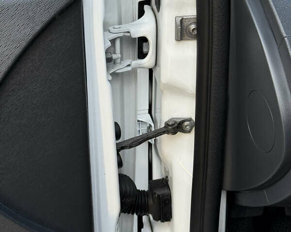 Рено Кєнгу, об'ємом двигуна 1.5 л та пробігом 220 тис. км за 9500 $, фото 51 на Automoto.ua