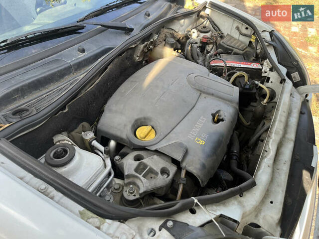 Рено Кенгу, объемом двигателя 1.46 л и пробегом 165 тыс. км за 4500 $, фото 9 на Automoto.ua