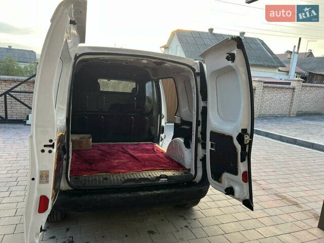 Рено Кенгу, объемом двигателя 1.46 л и пробегом 188 тыс. км за 8999 $, фото 22 на Automoto.ua