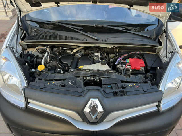 Рено Кенгу, объемом двигателя 1.46 л и пробегом 188 тыс. км за 8999 $, фото 25 на Automoto.ua