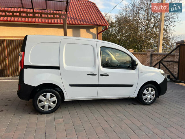 Рено Кенгу, объемом двигателя 1.46 л и пробегом 188 тыс. км за 8999 $, фото 4 на Automoto.ua