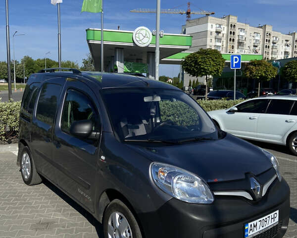 Рено Кєнгу, об'ємом двигуна 1.5 л та пробігом 170 тис. км за 12400 $, фото 1 на Automoto.ua