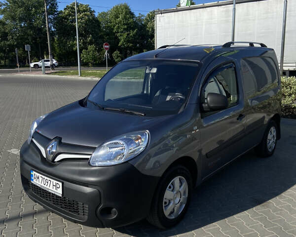 Рено Кенгу, объемом двигателя 1.5 л и пробегом 170 тыс. км за 12200 $, фото 2 на Automoto.ua