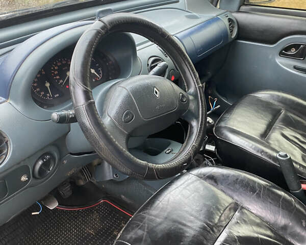 Рено Кенгу, объемом двигателя 1.9 л и пробегом 310 тыс. км за 1500 $, фото 3 на Automoto.ua