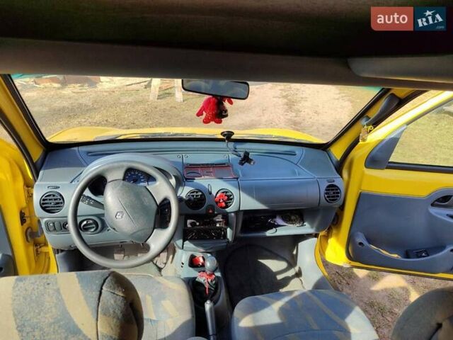Рено Кенгу, объемом двигателя 1.4 л и пробегом 217 тыс. км за 3100 $, фото 2 на Automoto.ua