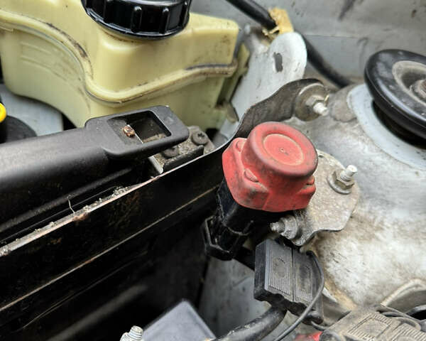 Рено Кєнгу, об'ємом двигуна 1.9 л та пробігом 195 тис. км за 2650 $, фото 25 на Automoto.ua